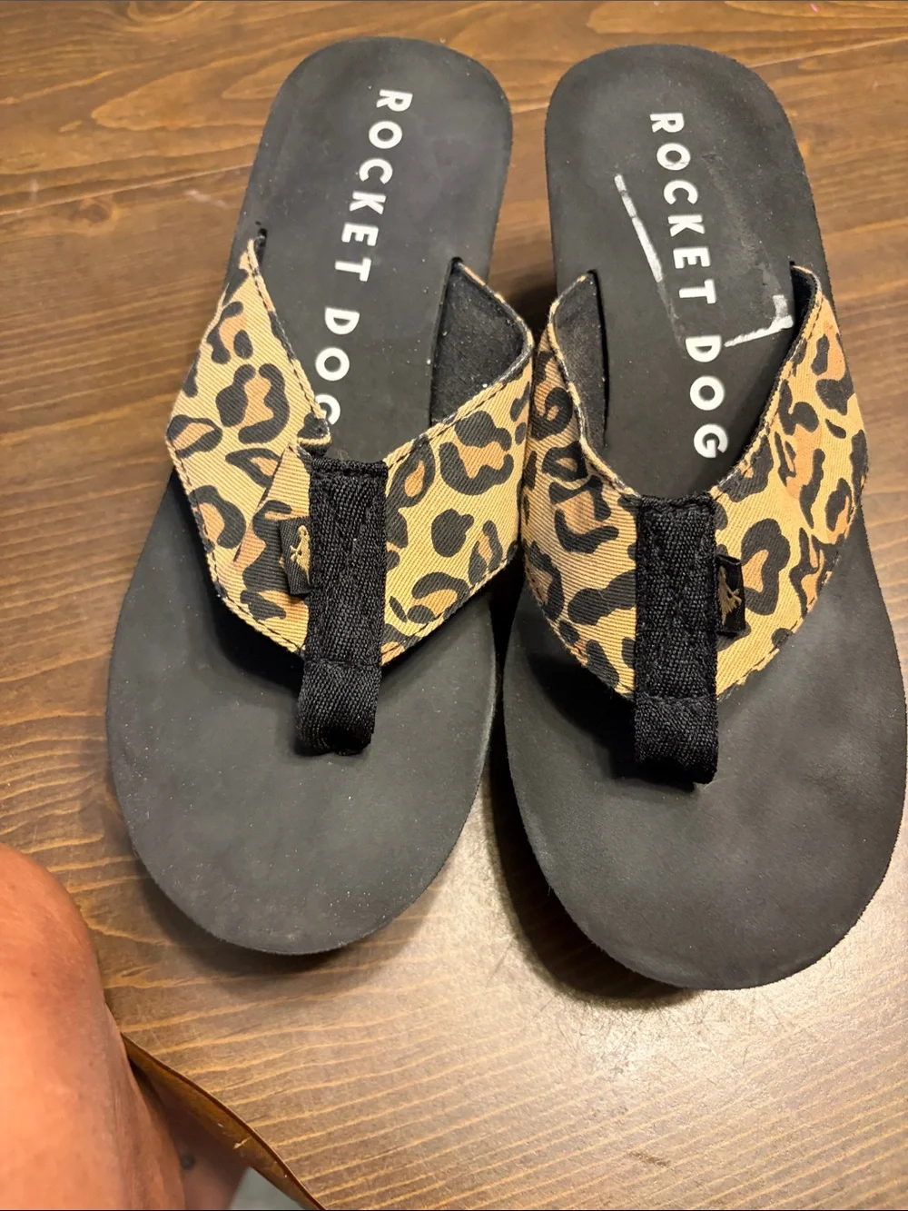 Rocket Dog Leopard Print Wedge Sandals - Black and Tan Sz. 7